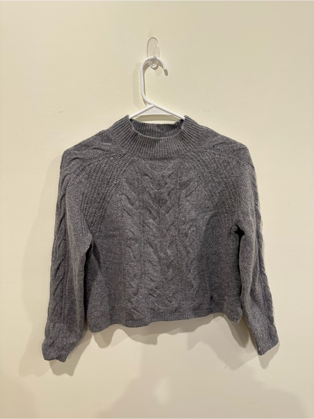Banana Republic Gray Cable Turtleneck Sweater